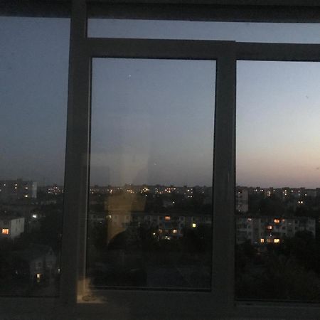 Найгарніша Квартира В Черкасах! Cserkaszi Kültér fotó